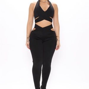 Two piece matching set- size medium